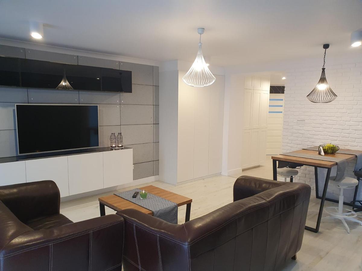 Apartament Hana カミエン・ポモルスキ エクステリア 写真